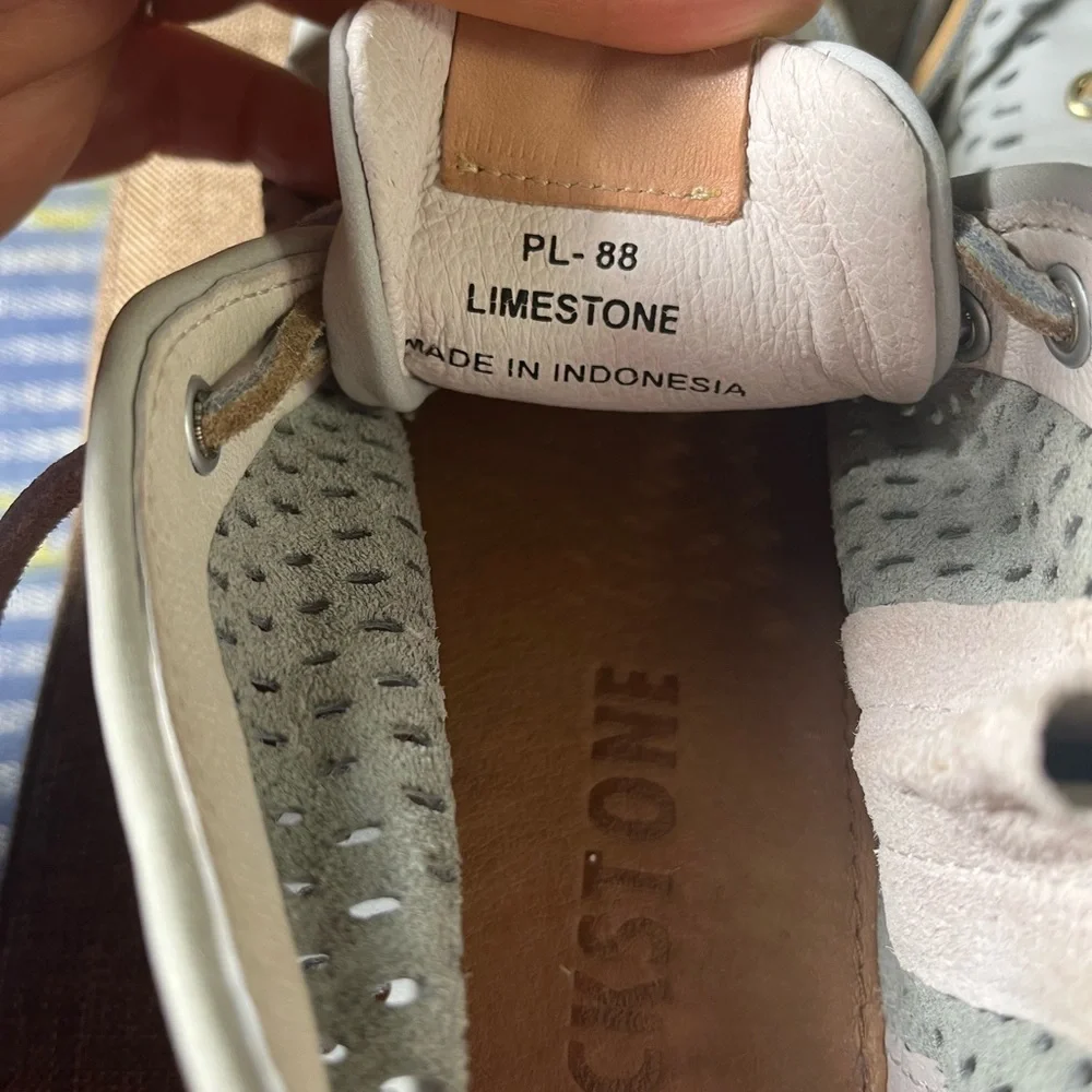 Blackstone PL-88 Women’s Sneakers Wind Chime Size 10 (40)